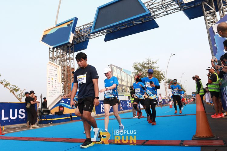 Race photo from ISOPlus Run 2024 Jakarta