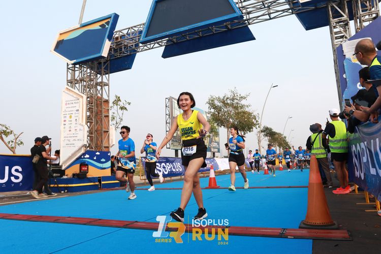 Race photo from ISOPlus Run 2024 Jakarta