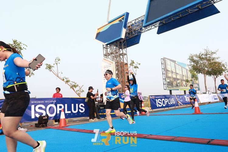 Race photo from ISOPlus Run 2024 Jakarta