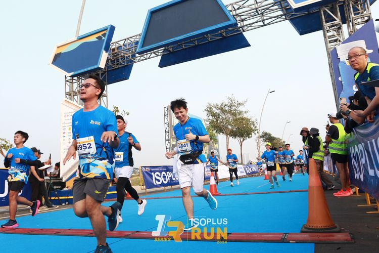 Race photo from ISOPlus Run 2024 Jakarta