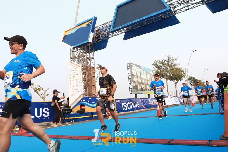 Race photo from ISOPlus Run 2024 Jakarta
