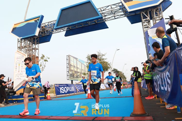 Race photo from ISOPlus Run 2024 Jakarta