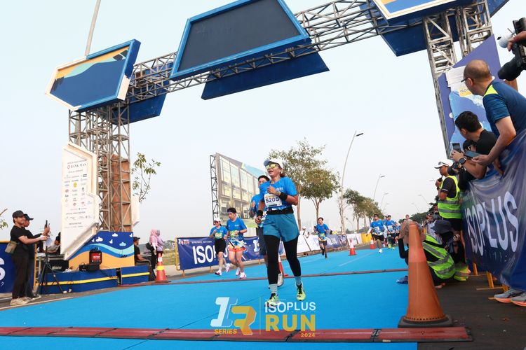 Race photo from ISOPlus Run 2024 Jakarta