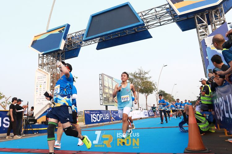 Race photo from ISOPlus Run 2024 Jakarta
