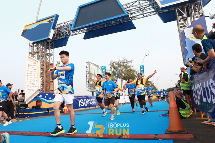 Race photo from ISOPlus Run 2024 Jakarta