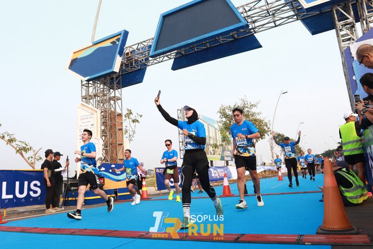 Race photo from ISOPlus Run 2024 Jakarta