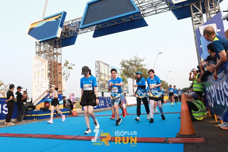 Race photo from ISOPlus Run 2024 Jakarta