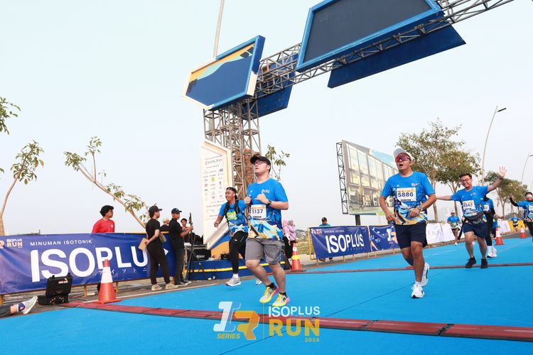 Race photo from ISOPlus Run 2024 Jakarta