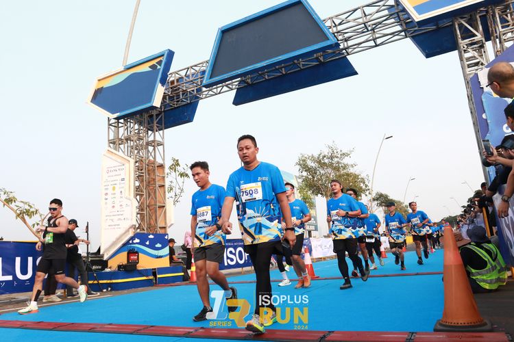 Race photo from ISOPlus Run 2024 Jakarta