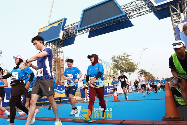 Race photo from ISOPlus Run 2024 Jakarta