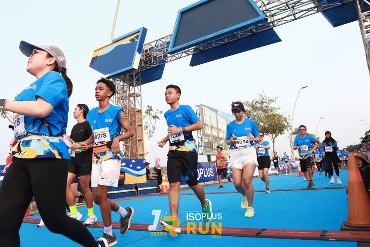Race photo from ISOPlus Run 2024 Jakarta