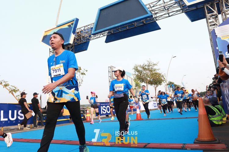 Race photo from ISOPlus Run 2024 Jakarta