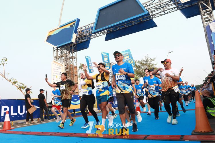 Race photo from ISOPlus Run 2024 Jakarta