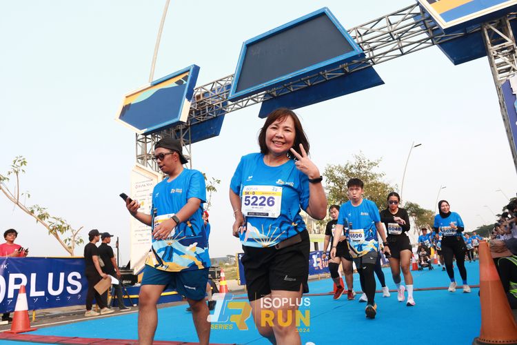 Race photo from ISOPlus Run 2024 Jakarta