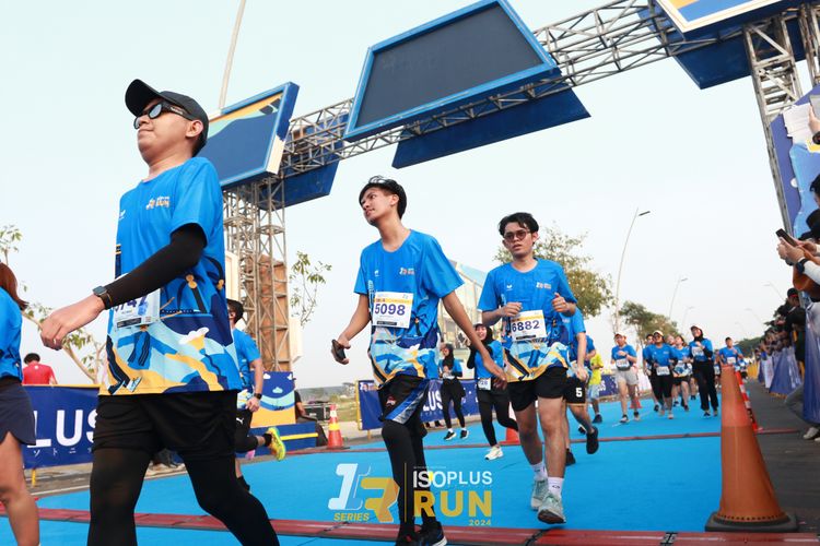 Race photo from ISOPlus Run 2024 Jakarta
