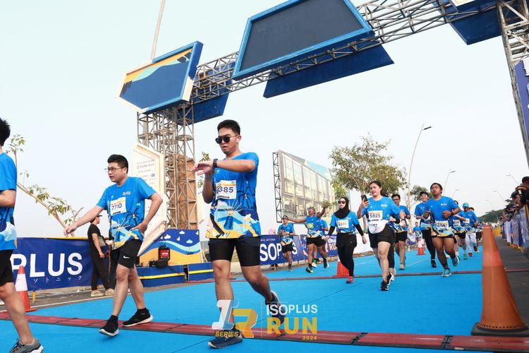 Race photo from ISOPlus Run 2024 Jakarta