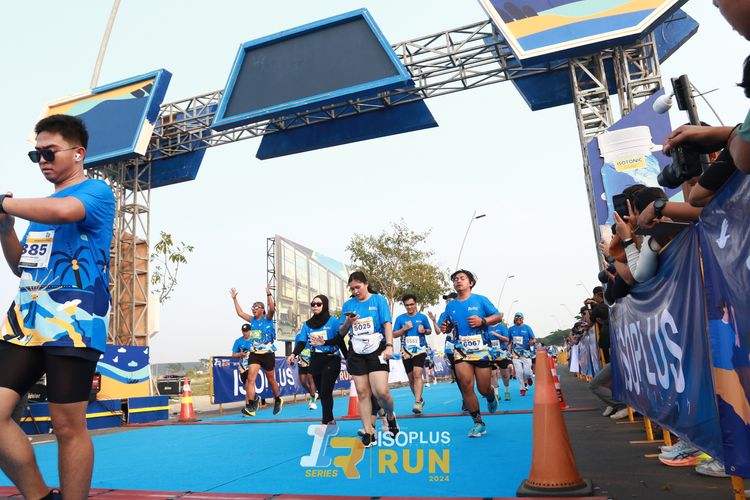 Race photo from ISOPlus Run 2024 Jakarta