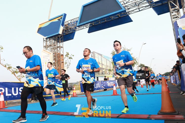 Race photo from ISOPlus Run 2024 Jakarta