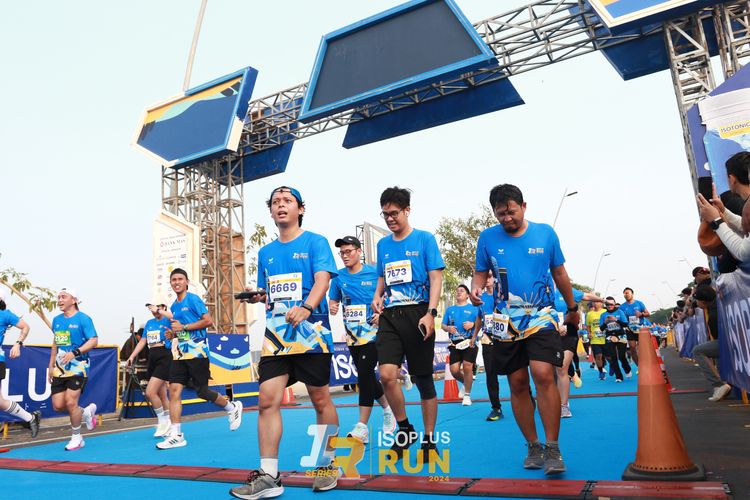 Race photo from ISOPlus Run 2024 Jakarta
