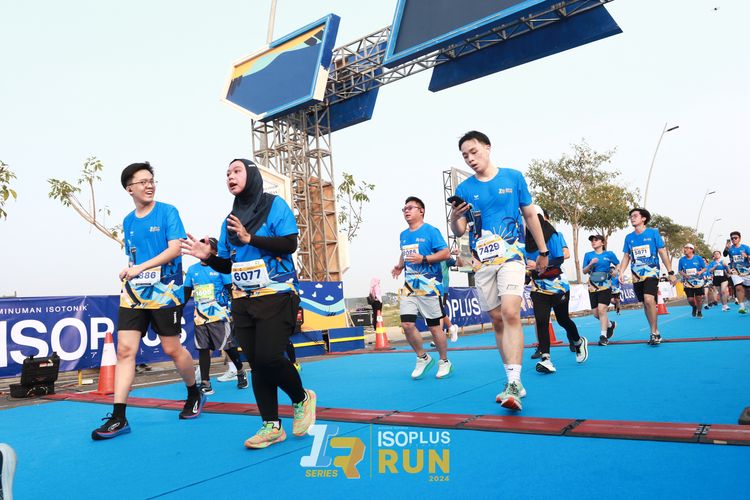Race photo from ISOPlus Run 2024 Jakarta