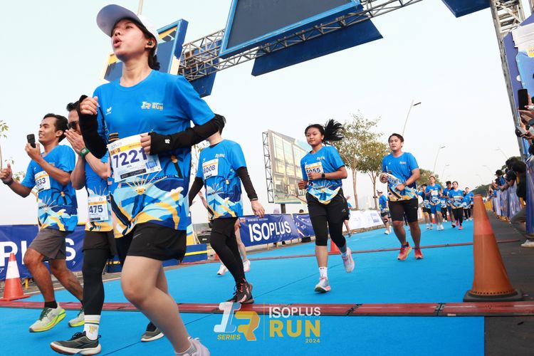 Race photo from ISOPlus Run 2024 Jakarta