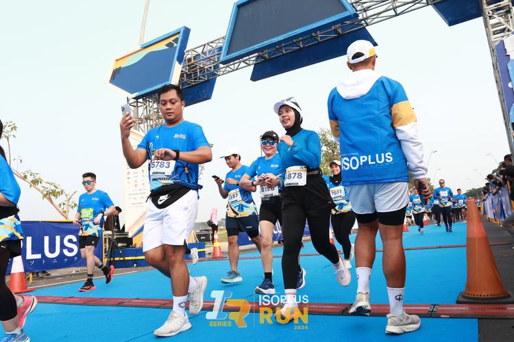 Race photo from ISOPlus Run 2024 Jakarta