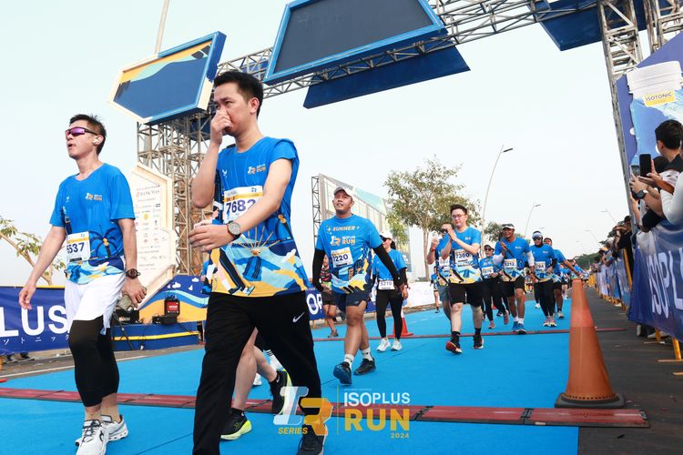 Race photo from ISOPlus Run 2024 Jakarta