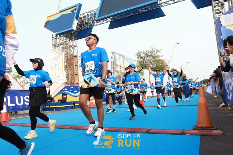 Race photo from ISOPlus Run 2024 Jakarta
