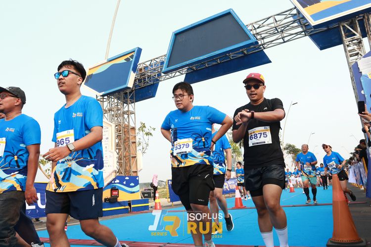 Race photo from ISOPlus Run 2024 Jakarta