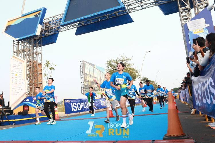 Race photo from ISOPlus Run 2024 Jakarta