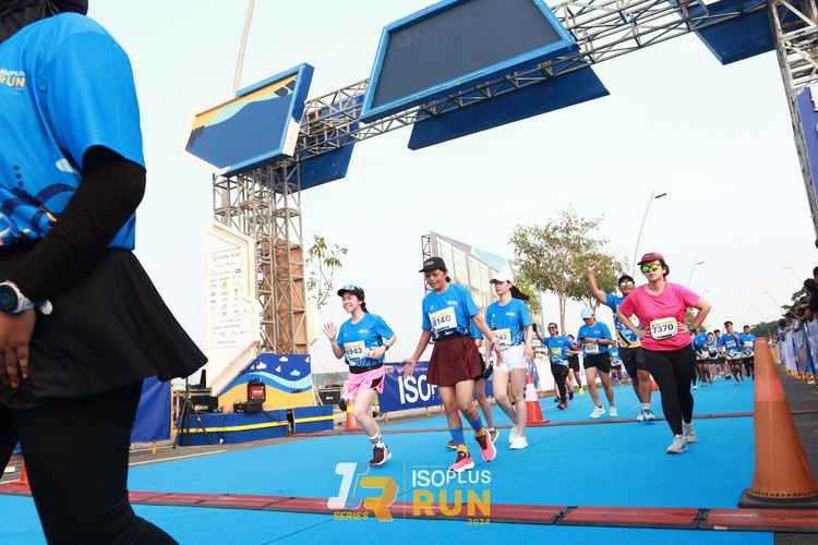 Race photo from ISOPlus Run 2024 Jakarta