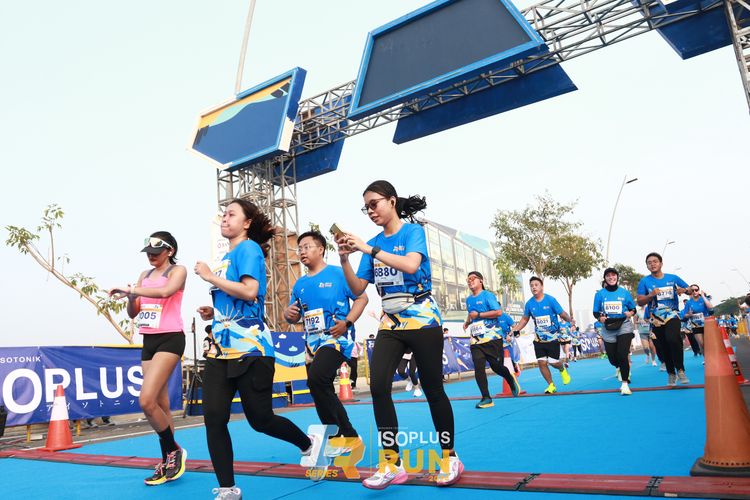 Race photo from ISOPlus Run 2024 Jakarta