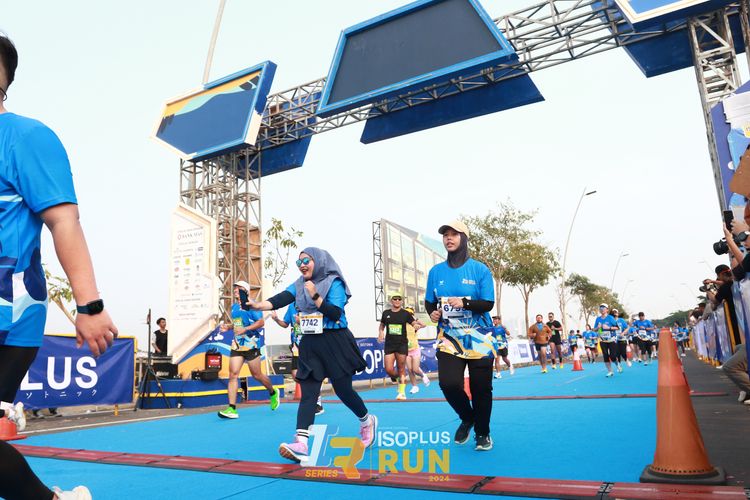 Race photo from ISOPlus Run 2024 Jakarta