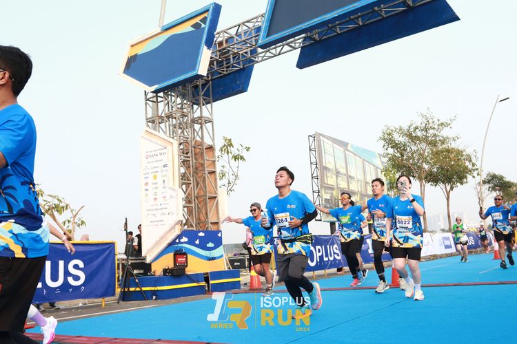 Race photo from ISOPlus Run 2024 Jakarta