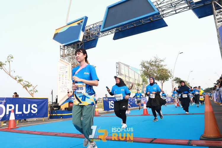 Race photo from ISOPlus Run 2024 Jakarta