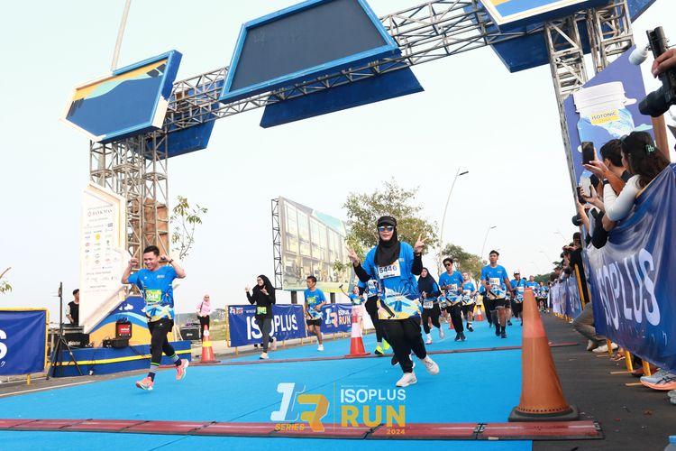 Race photo from ISOPlus Run 2024 Jakarta