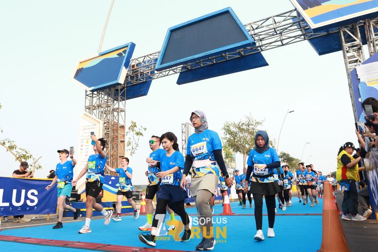Race photo from ISOPlus Run 2024 Jakarta