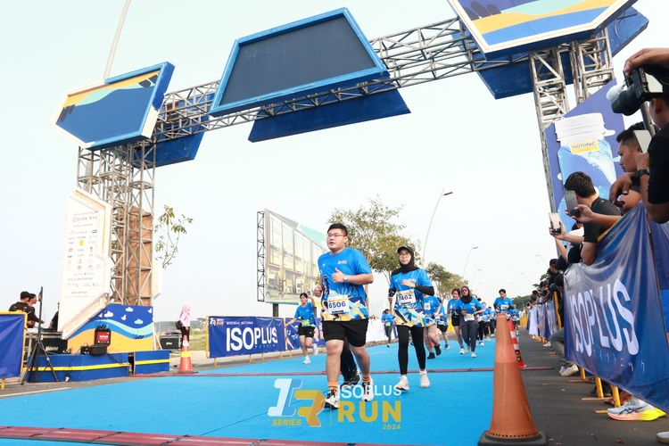 Race photo from ISOPlus Run 2024 Jakarta