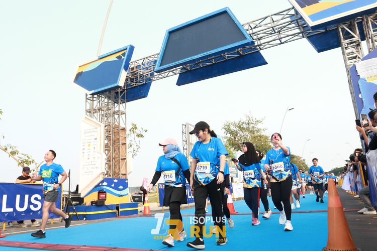 Race photo from ISOPlus Run 2024 Jakarta