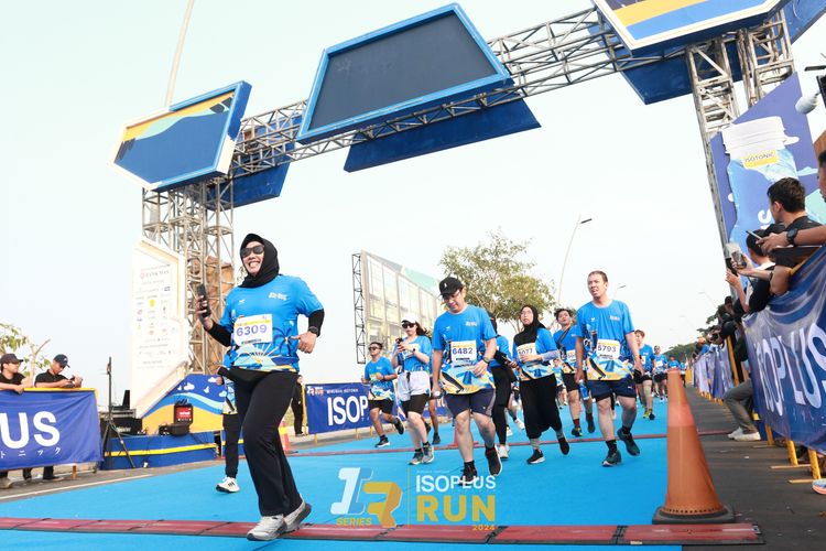 Race photo from ISOPlus Run 2024 Jakarta