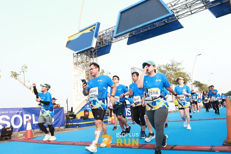 Race photo from ISOPlus Run 2024 Jakarta