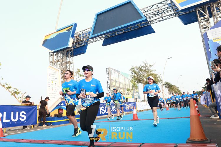 Race photo from ISOPlus Run 2024 Jakarta