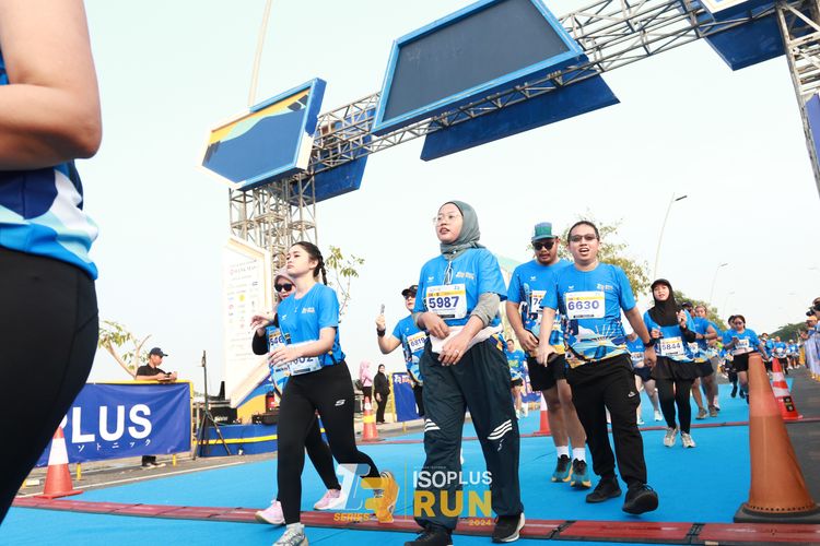 Race photo from ISOPlus Run 2024 Jakarta