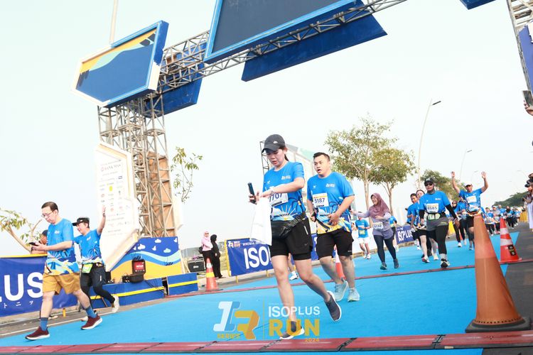 Race photo from ISOPlus Run 2024 Jakarta