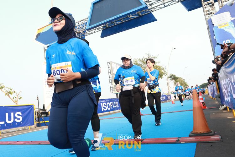 Race photo from ISOPlus Run 2024 Jakarta