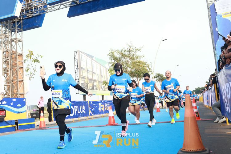 Race photo from ISOPlus Run 2024 Jakarta