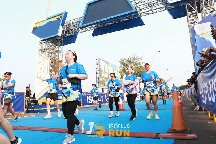 Race photo from ISOPlus Run 2024 Jakarta