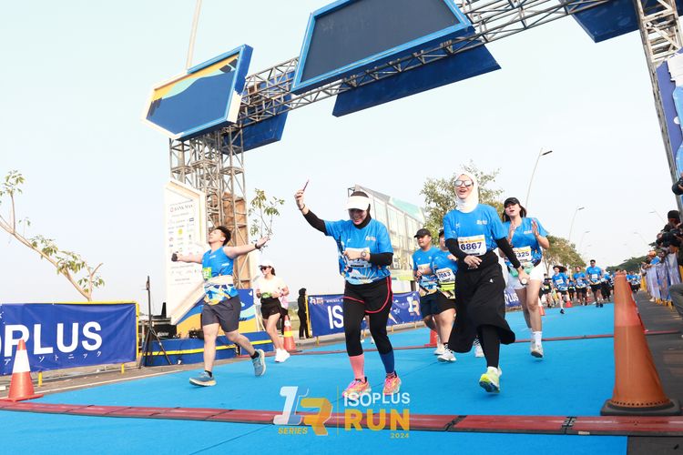 Race photo from ISOPlus Run 2024 Jakarta