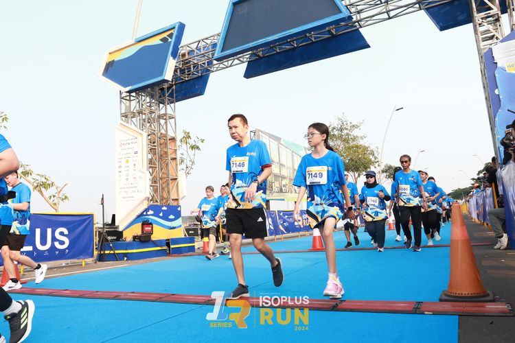 Race photo from ISOPlus Run 2024 Jakarta