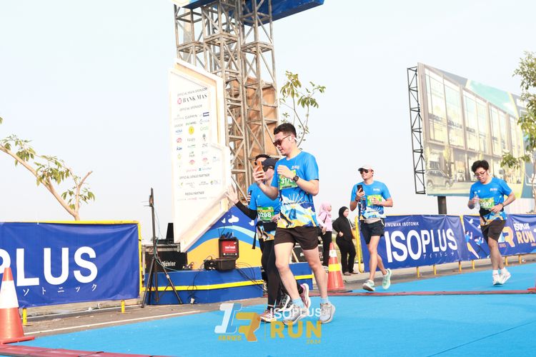 Race photo from ISOPlus Run 2024 Jakarta